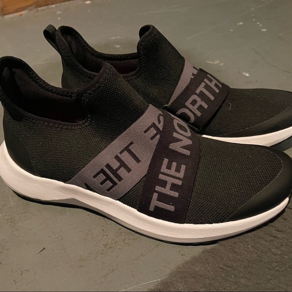 North faces shoes